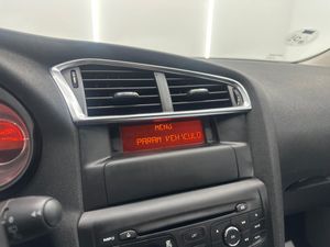 Citroën C4 BlueHDi 100 Live Edition 100Cv - 176.000Km  - Foto 12