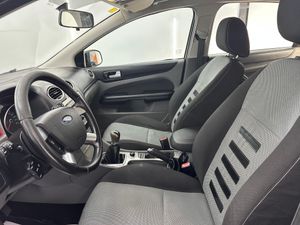 Ford Focus 1.6 TDCi 109 Trend Sportbreak 189.000Km  - Foto 10