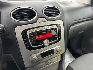 Ford Focus 1.6 TDCi 109 Trend Sportbreak 189.000Km  - Foto 11
