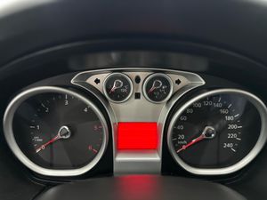 Ford Focus 1.6 TDCi 109 Trend Sportbreak 189.000Km  - Foto 8