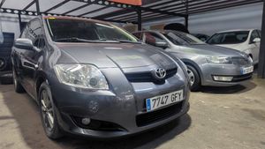 Toyota Auris 2.0 D-4D Sol Único propietario  - 273.000Km  - Foto 2