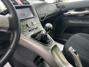 Toyota Auris 2.0 D-4D Sol Único propietario  - 273.000Km  - Foto 20