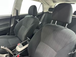 Toyota Auris 2.0 D-4D Sol Único propietario  - 273.000Km  - Foto 10