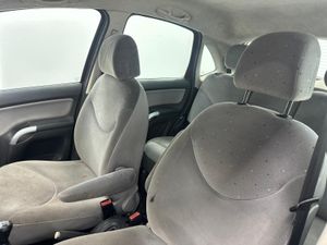 Citroën C3 1.4 HDi SX  - Foto 9