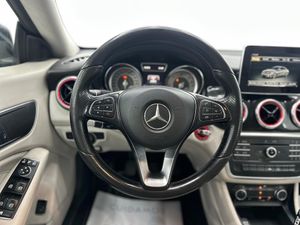 Mercedes Clase CLA CLA 200 CDI AMG Line Nacional 136Cv - 2 años Garantia  - Foto 14