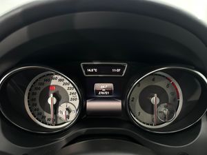 Mercedes Clase CLA CLA 200 CDI AMG Line Nacional 136Cv - 2 años Garantia  - Foto 12