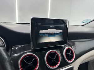 Mercedes Clase CLA CLA 200 CDI AMG Line Nacional 136Cv - 2 años Garantia  - Foto 17