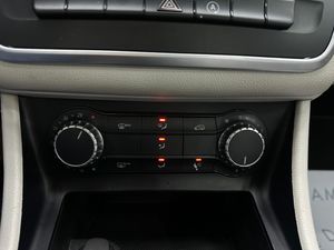 Mercedes Clase CLA CLA 200 CDI AMG Line Nacional 136Cv - 2 años Garantia  - Foto 24