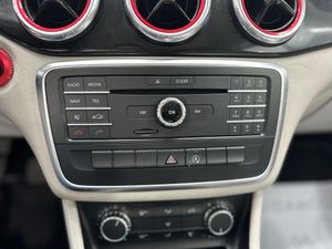 Mercedes Clase CLA CLA 200 CDI AMG Line Nacional 136Cv - 2 años Garantia  - Foto 23