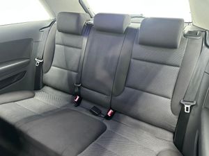 Audi A3 1.6 TDI 105cv Attraction Nacional - 172.000Km  - Foto 20