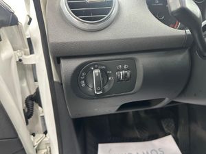 Audi A3 1.6 TDI 105cv Attraction Nacional - 172.000Km  - Foto 14