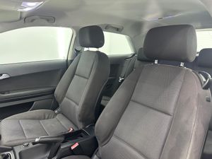 Audi A3 1.6 TDI 105cv Attraction Nacional - 172.000Km  - Foto 19