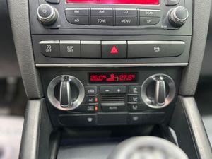 Audi A3 1.6 TDI 105cv Attraction Nacional - 172.000Km  - Foto 16