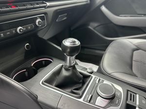 Audi A3 1.6 TDI 85kW (116CV) Sedan Nacional Sline  - Foto 14