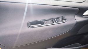 Peugeot 207 Confort 1.4 75Cv Nacional  - 96500Km  - Foto 15