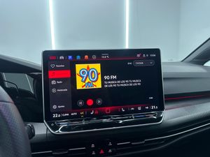 Volkswagen Golf GTI 2.0 TSI 195kW (265CV) DSG - 22400Km  - Foto 25