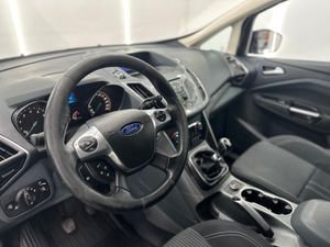 Ford Grand C-MAX 1.0 EcoBoost 125 Auto Start-Stop Trend Nacional Único Propietario - 162.000Km  - Foto 11