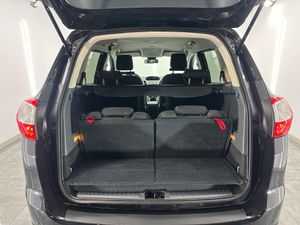 Ford Grand C-MAX 1.0 EcoBoost 125 Auto Start-Stop Trend Nacional Único Propietario - 162.000Km  - Foto 25