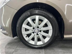 Mercedes Clase B B 200 CDI BlueEFFICIENCY  - Foto 7