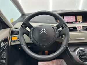 Citroën Grand C4 Picasso 2.0 HDi 150cv Exclusive Plus  - Foto 14