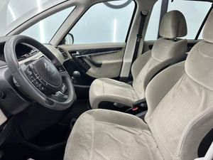 Citroën Grand C4 Picasso 2.0 HDi 150cv Exclusive Plus  - Foto 9