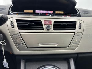 Citroën Grand C4 Picasso 2.0 HDi 150cv Exclusive Plus  - Foto 26