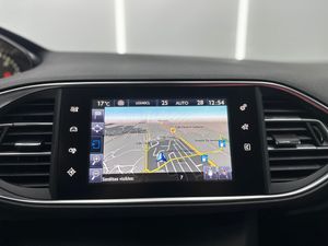 Peugeot 308 Nuevo 308 SW Active 1.6 e-HDI 115  - Foto 16