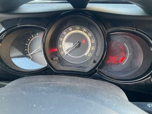 Citroën C3 VTi 68cv Tonic  - Foto 6