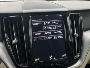 Volvo XC60 2.0 D4 AWD Momentum Auto  - Foto 16