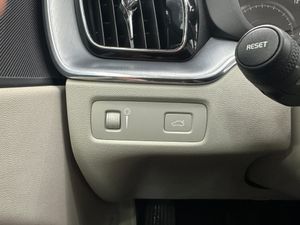 Volvo XC60 2.0 D4 AWD Momentum Auto  - Foto 12