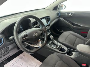 Hyundai IONIQ Híbrido 1.6 GDI 104 kW (141 CV) 6DCT Klass Nav Nacional +Único Propietario+Historial de mantenimiento - 134.000Km  - Foto 17