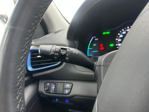 Hyundai IONIQ Híbrido 1.6 GDI 104 kW (141 CV) 6DCT Klass Nav Nacional +Único Propietario+Historial de mantenimiento - 134.000Km  - Foto 18