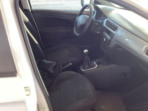 Citroën C-Elysée VTi 70cv Exclusive NACIONAL  ÚNICO PROPIETARIO - 212.000KM  - Foto 8