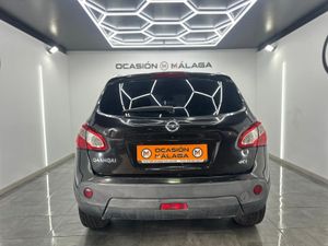Nissan Qashqai 2.0 dCi TEKNA PREMIUM 4x4 A/T 17