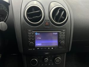 Nissan Qashqai 2.0 dCi TEKNA PREMIUM 4x4 A/T 17