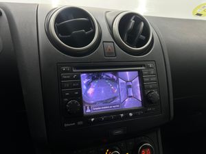 Nissan Qashqai 2.0 dCi TEKNA PREMIUM 4x4 A/T 17