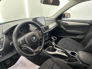 BMW X1 sDrive16d  - Foto 6