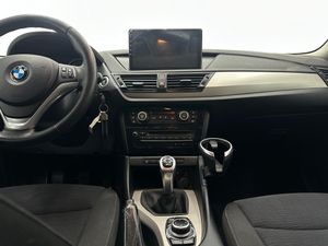 BMW X1 sDrive16d  - Foto 10