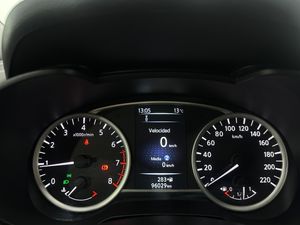 Nissan Micra 5p IG-T BOSE Limited Edition Nacional 90Cv - 95.000Km  - Foto 9