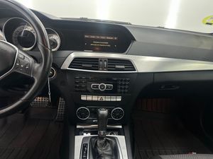 Mercedes Clase C C 200 CDI Avantgarde Automatico 136Cv -230.000Km  - Foto 12