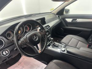 Mercedes Clase C C 200 CDI Avantgarde Automatico 136Cv -230.000Km  - Foto 8
