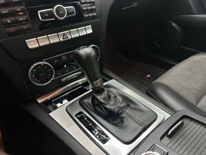 Mercedes Clase C C 200 CDI Avantgarde Automatico 136Cv -230.000Km  - Foto 16