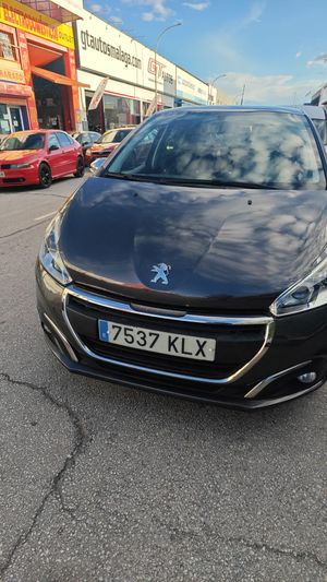 Peugeot 208 5P ALLURE 1.2L PureTech 60KW (82CV) Nacional - 179.000Km  - Foto 8