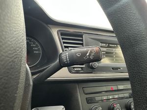 Seat Leon 1.6 TDI 66kW (90CV) Reference Plus Nacional - 189.000Km  - Foto 19