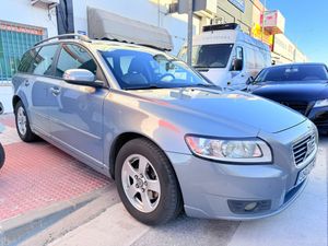 Volvo V50 2.0D Momentum Nacional Único propietario - 154.000Km  - Foto 3