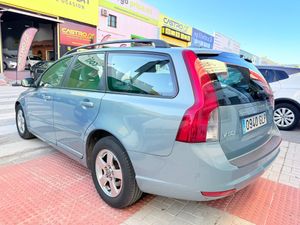 Volvo V50 2.0D Momentum Nacional Único propietario - 154.000Km  - Foto 4