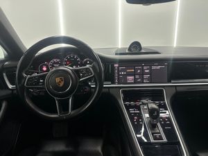 Porsche Panamera 4 E-Hybrid Executive  - Foto 11