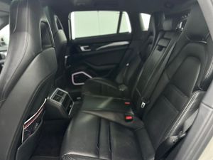Porsche Panamera 4 E-Hybrid Executive  - Foto 16