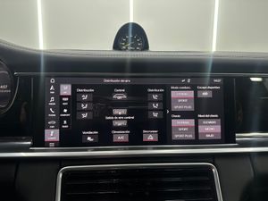 Porsche Panamera 4 E-Hybrid Executive  - Foto 26