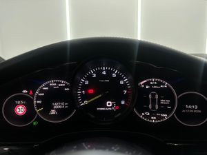 Porsche Panamera 4 E-Hybrid Executive  - Foto 8